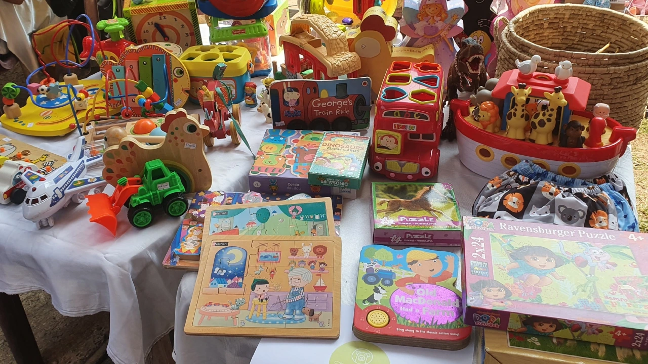 A Handpicked Selection of High-Quality Preloved Babies and Kids Items